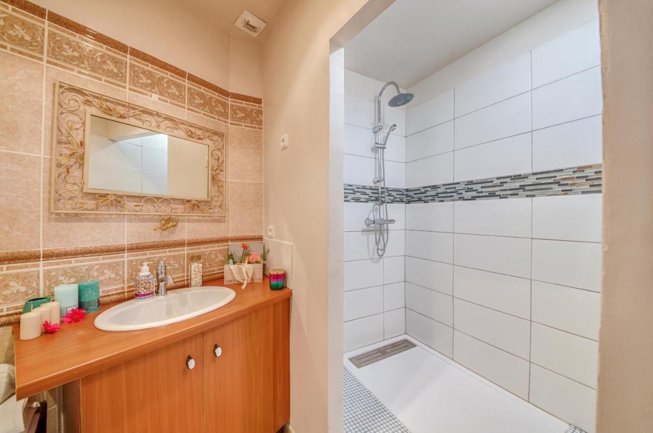 Jasmin Apartment Безие Екстериор снимка